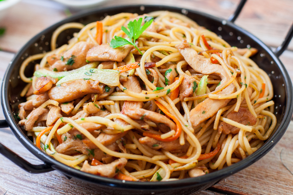 Hibachi Chicken Noodles